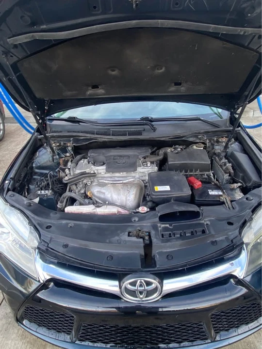 2016 Toyota Camry 7th Gen - Image 8 of 12