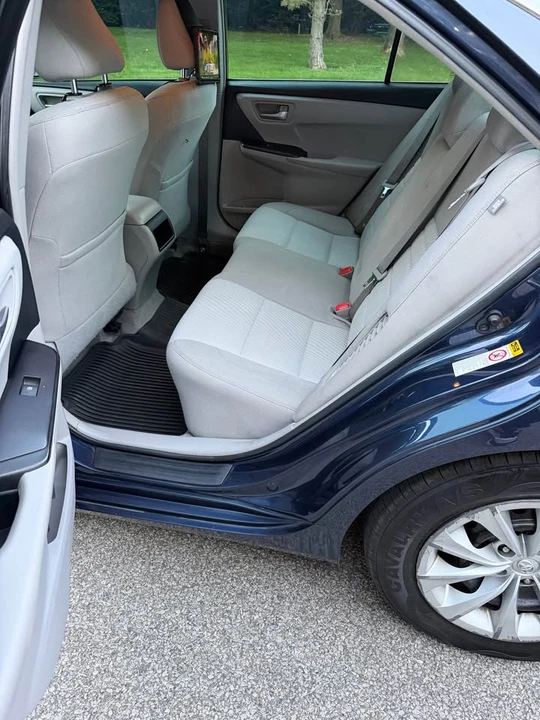 2016 Toyota Camry 7th Gen - Image 6 of 11