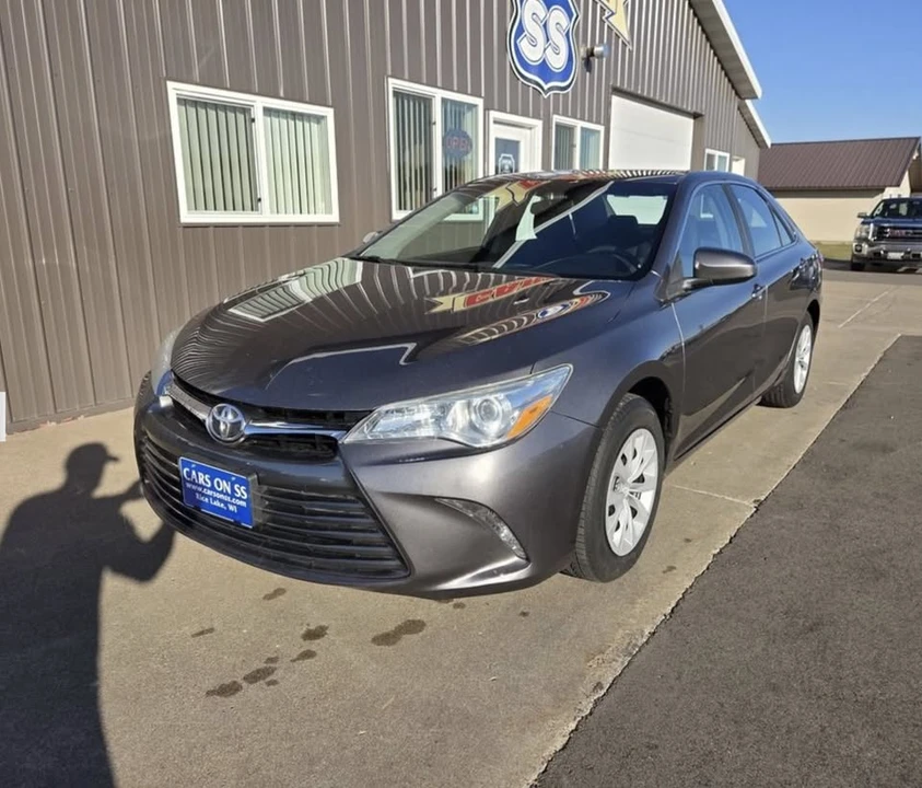2016 Toyota Camry 7th Gen - Image 7 of 15