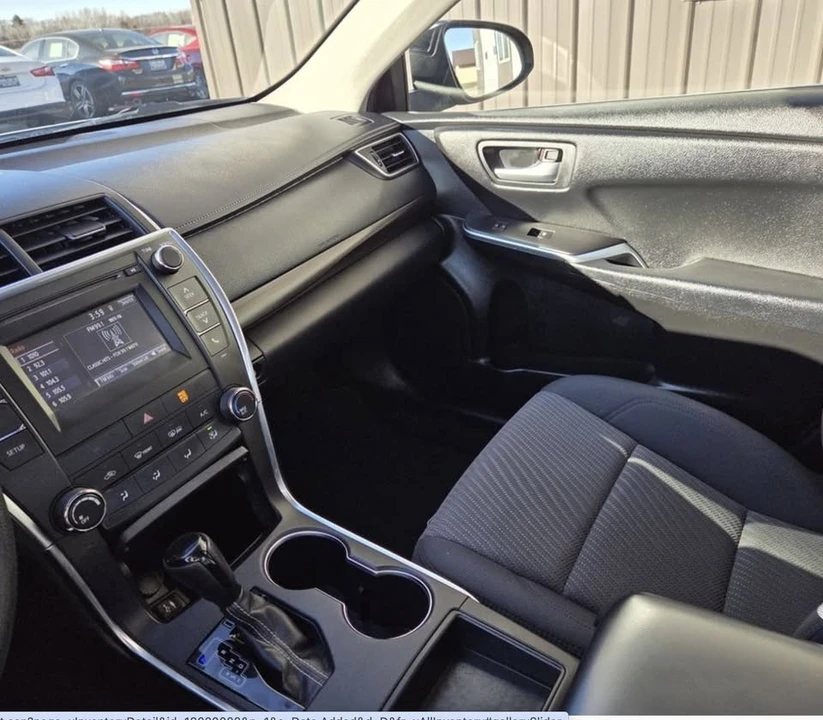 2016 Toyota Camry 7th Gen - Image 13 of 15