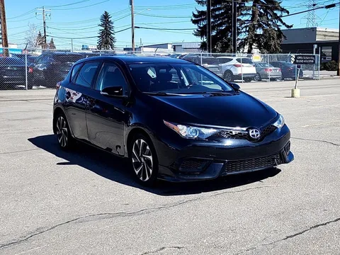 2016 Toyota Corolla 11th Gen - Image 2 of 10