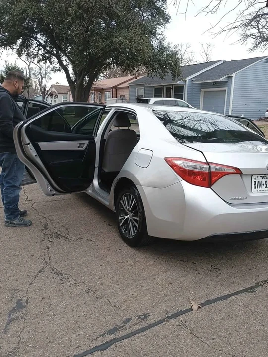 2016 Toyota Corolla 11th Gen - Image 5 of 10