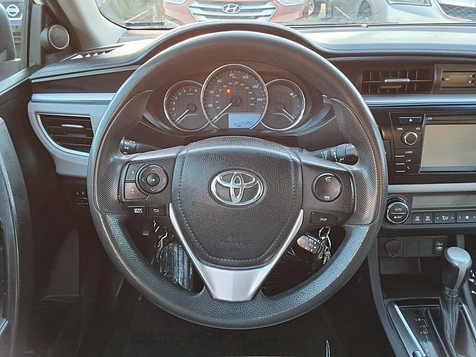 2016 Toyota Corolla 11th Gen - Image 12 of 17