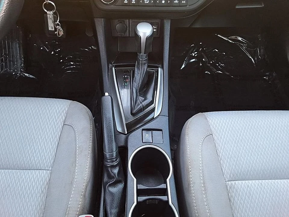 2016 Toyota Corolla 11th Gen - Image 14 of 17