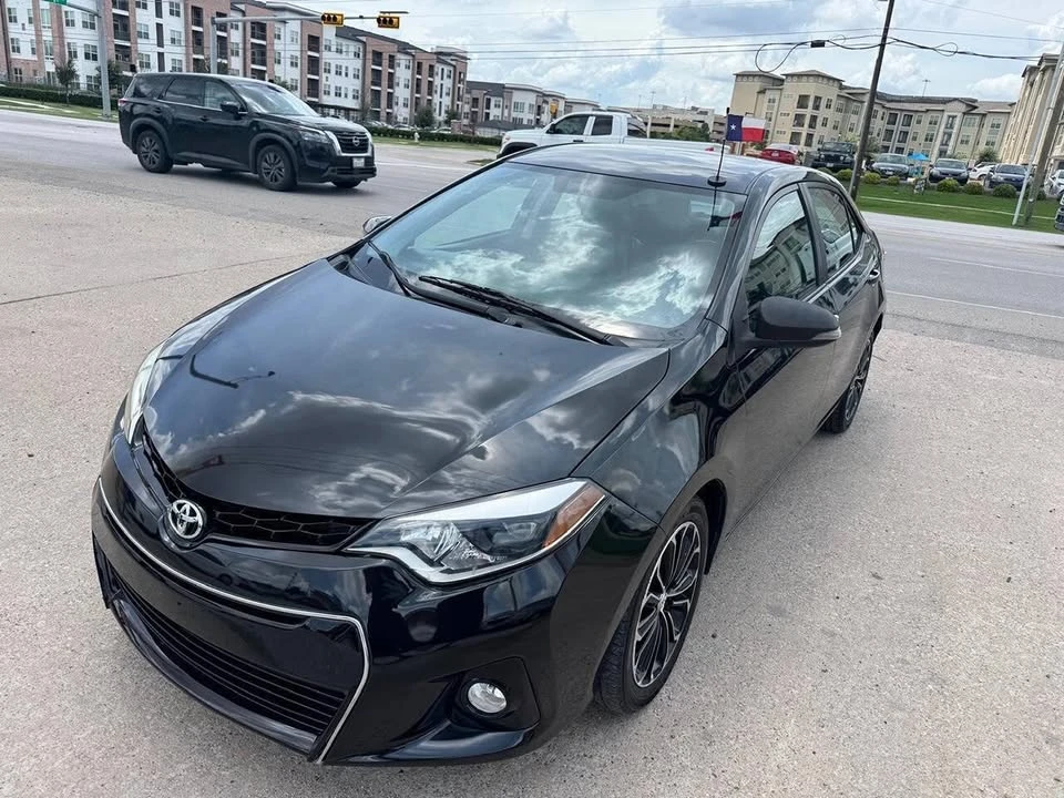 2016 Toyota Corolla 11th Gen - Image 3 of 11