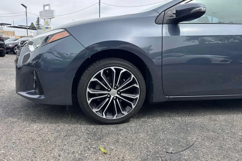 2016 Toyota Corolla 11th Gen - Image 10 of 20