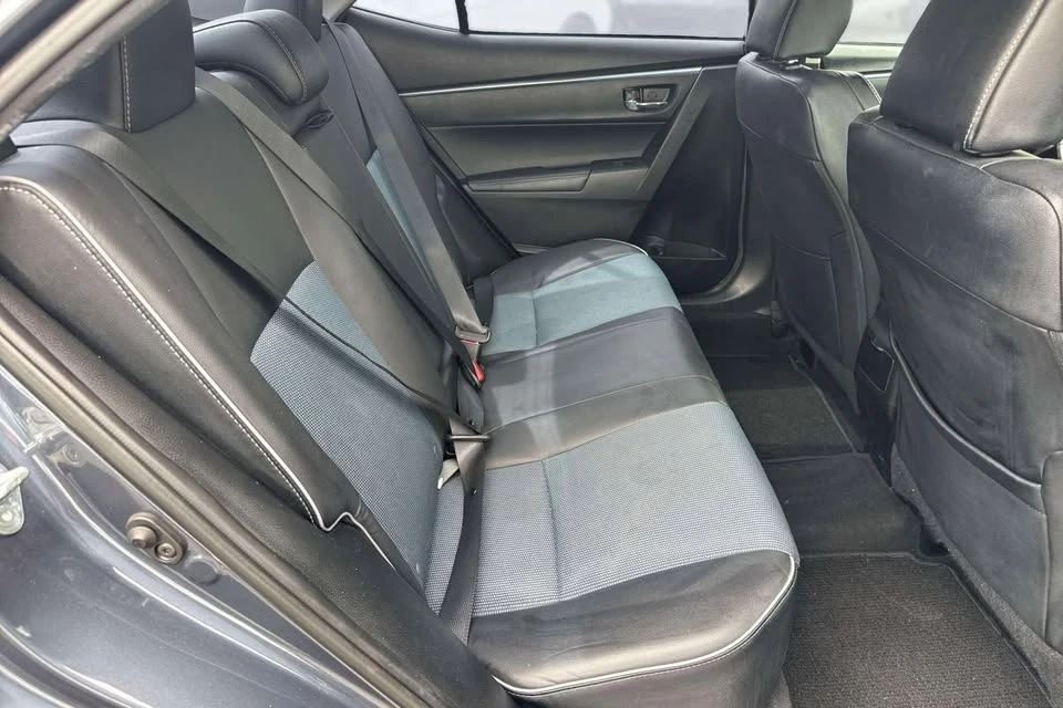 2016 Toyota Corolla 11th Gen - Image 15 of 20