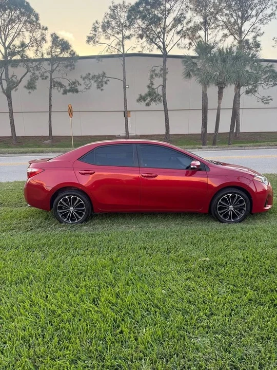 2016 Toyota Corolla 11th Gen - Image 8 of 19