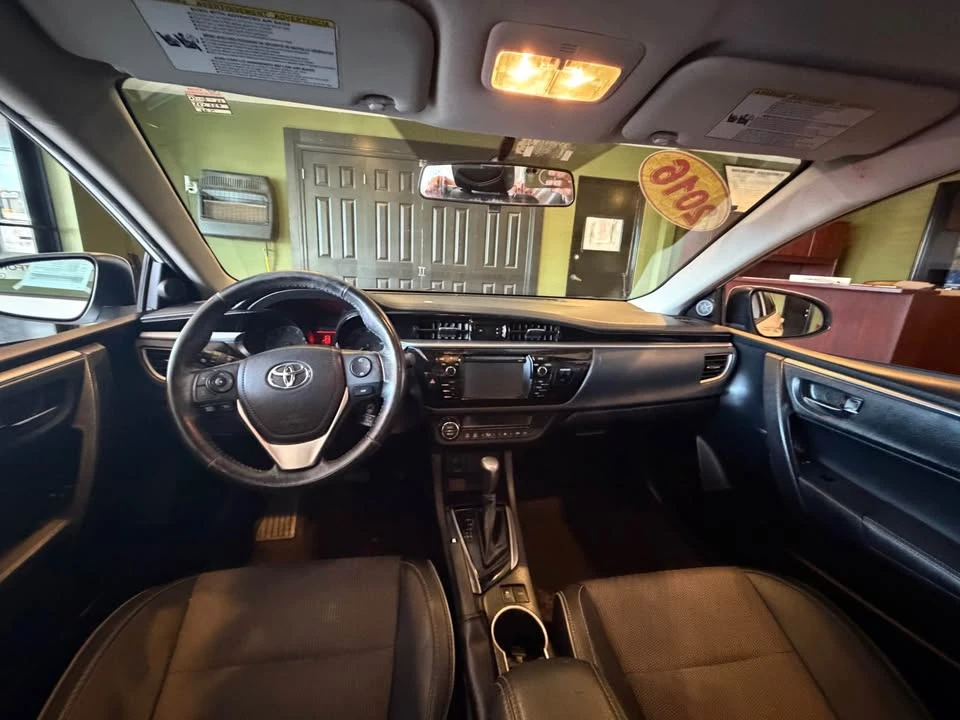 2016 Toyota Corolla 11th Gen - Image 11 of 17