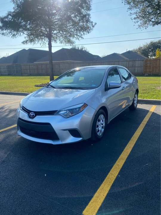 2016 Toyota Corolla 11th Gen - Image 3 of 8