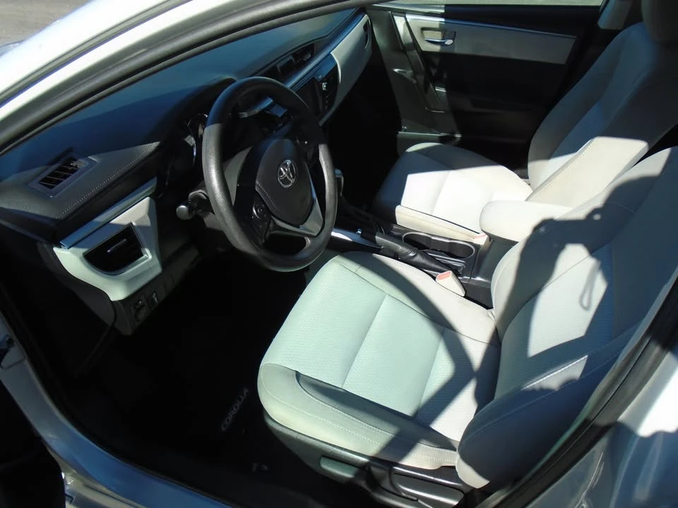 2016 Toyota Corolla 11th Gen - Image 8 of 18