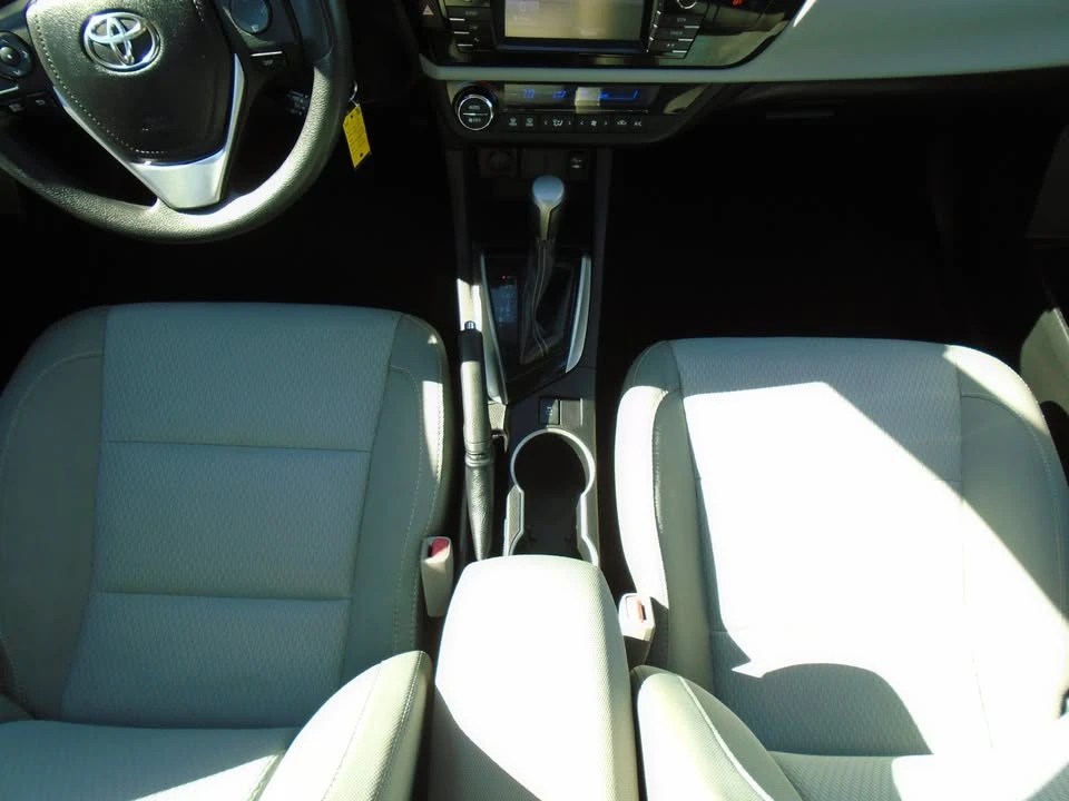 2016 Toyota Corolla 11th Gen - Image 14 of 18