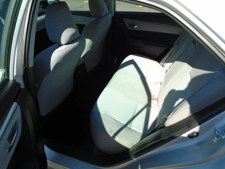 2016 Toyota Corolla 11th Gen - Image 9 of 18