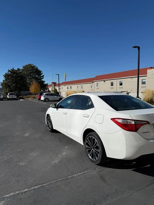 2016 Toyota Corolla 11th Gen - Image 11 of 13