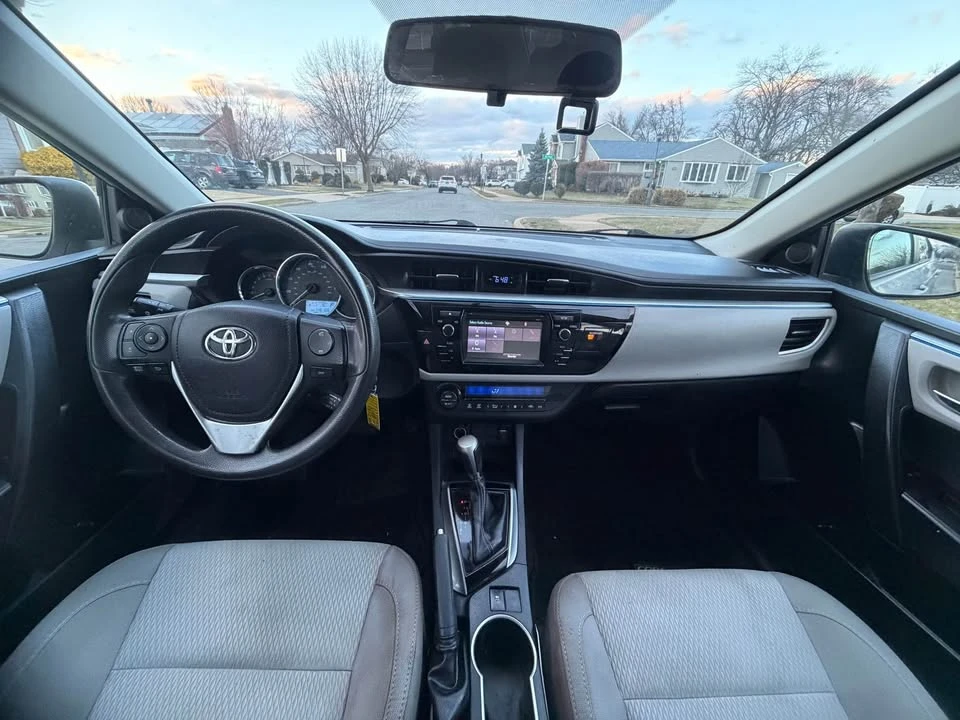 2016 Toyota Corolla 11th Gen - Image 14 of 18