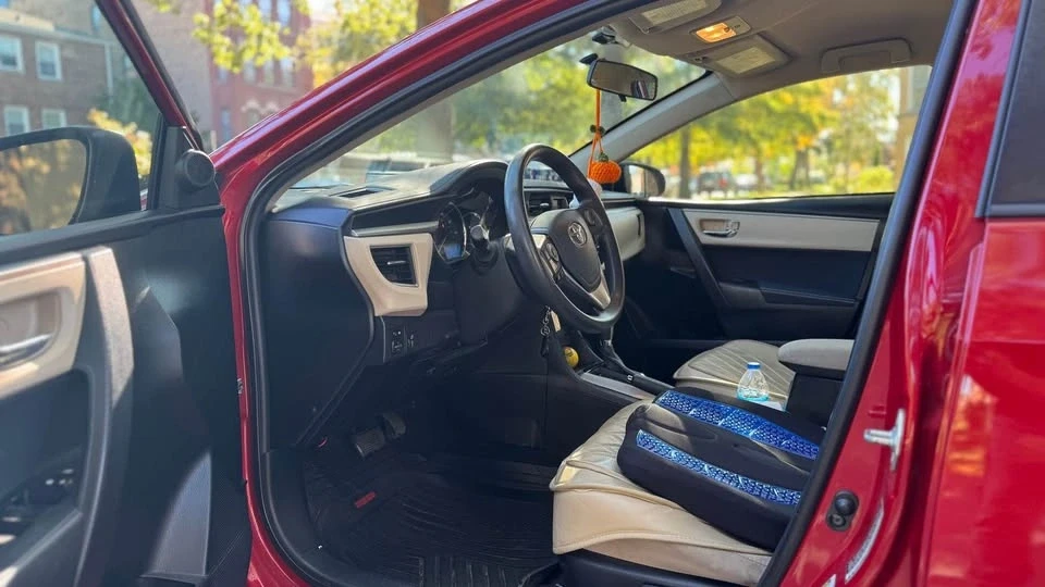 2016 Toyota Corolla 11th Gen - Image 9 of 12
