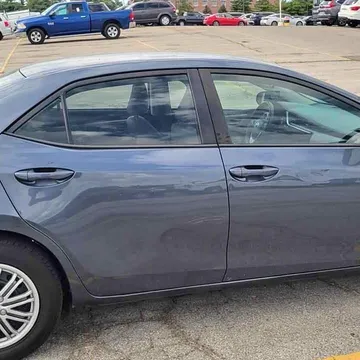 2016 Toyota Corolla LE Sedan