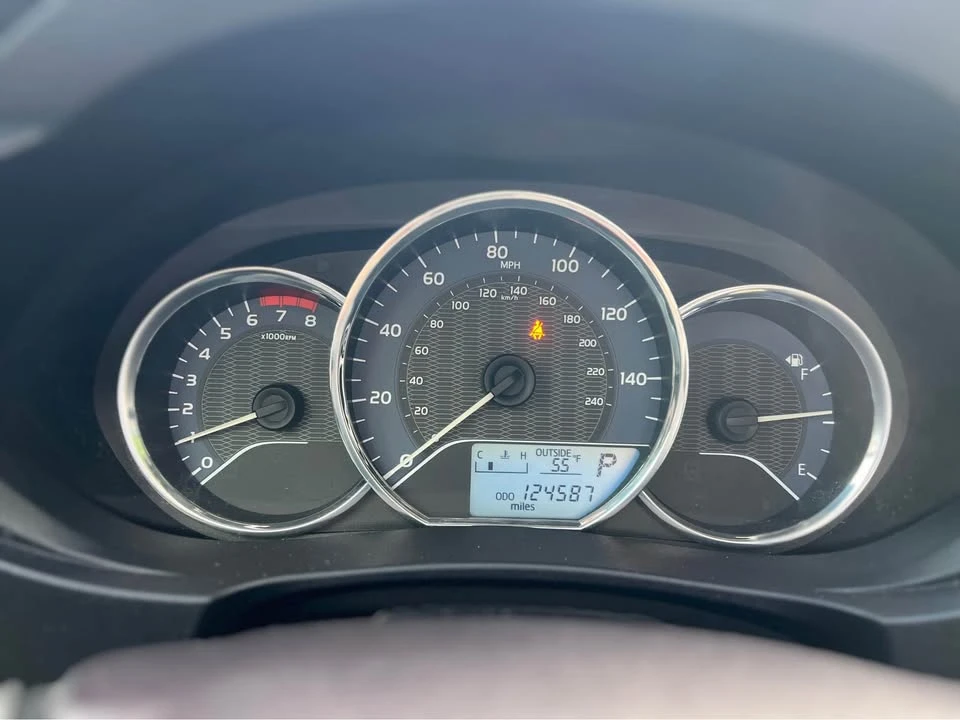 2016 Toyota Corolla 11th Gen - Image 14 of 20