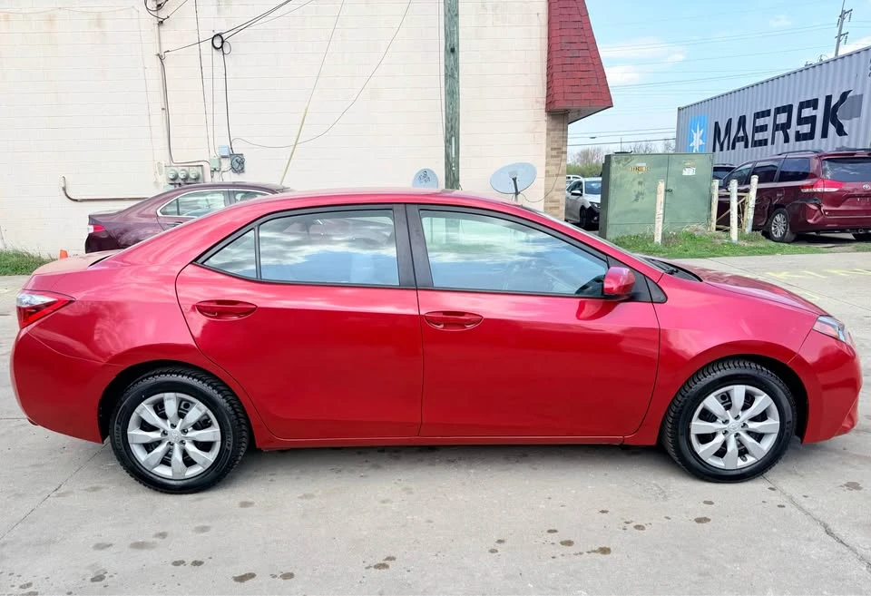2016 Toyota Corolla 11th Gen - Image 4 of 20