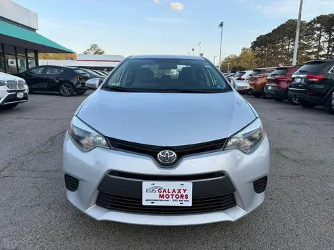 2016 Toyota Corolla 11th Gen - Image 2 of 18