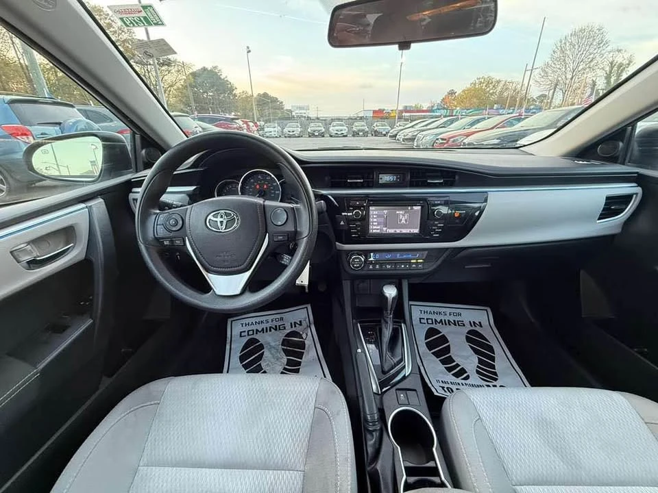 2016 Toyota Corolla 11th Gen - Image 12 of 18