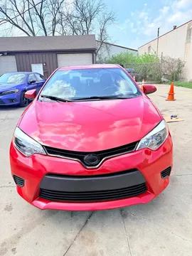 2016 Toyota Corolla LE Sedan
