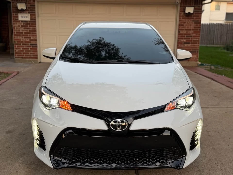 2016 Toyota Corolla 11th Gen - Image 2 of 12