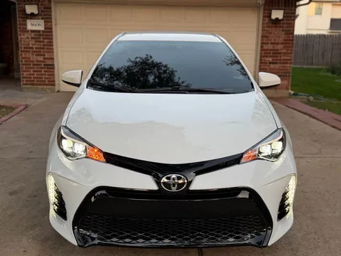 2016 Toyota Corolla 11th Gen - Image 2 of 12