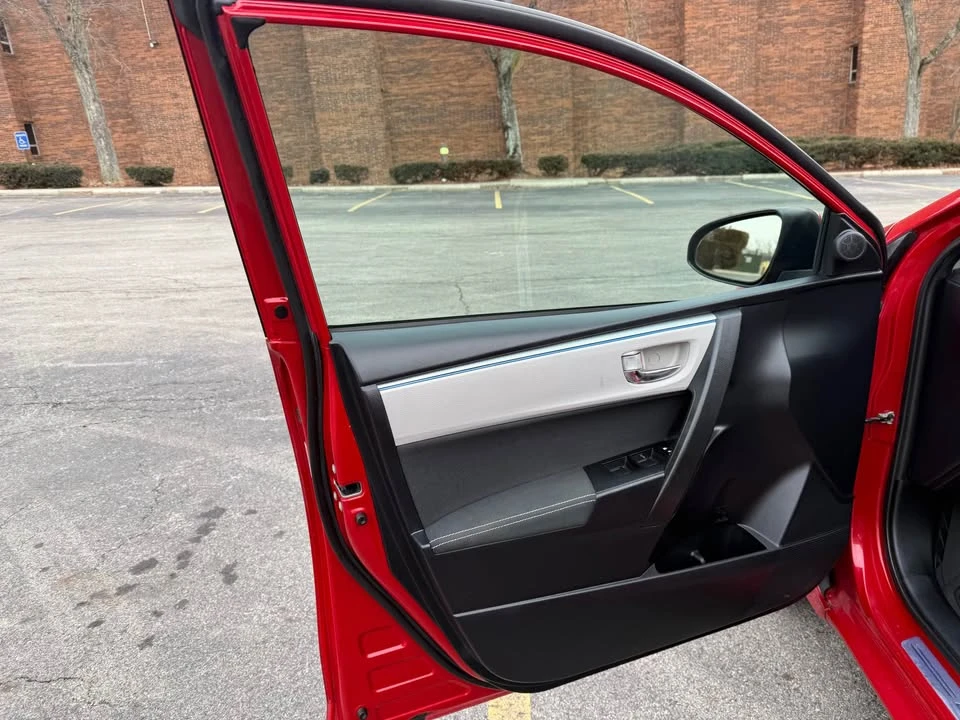 2016 Toyota Corolla 11th Gen - Image 7 of 18