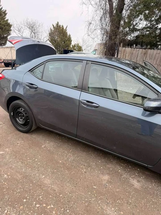 2016 Toyota Corolla 11th Gen - Image 5 of 5