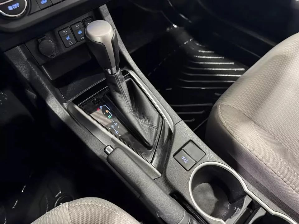 2016 Toyota Corolla 11th Gen - Image 10 of 19