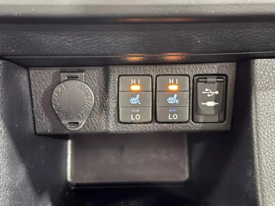 2016 Toyota Corolla 11th Gen - Image 11 of 19