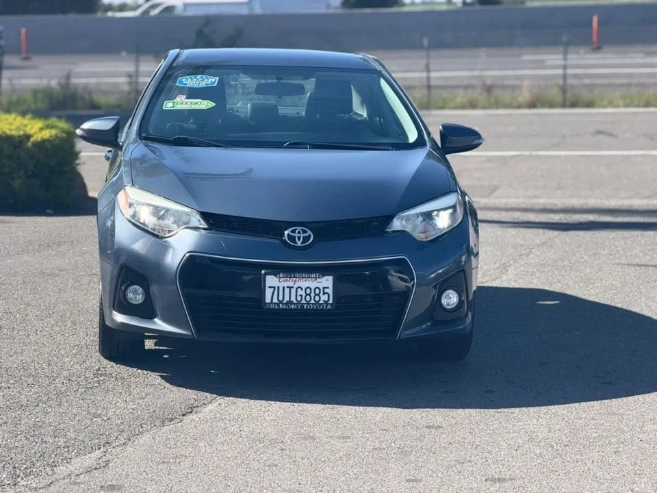 2016 Toyota Corolla 11th Gen - Image 2 of 20