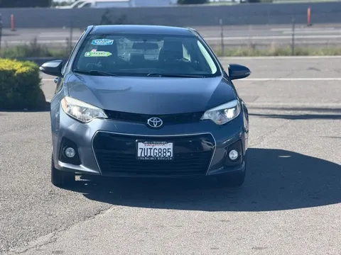 2016 Toyota Corolla 11th Gen - Image 2 of 20