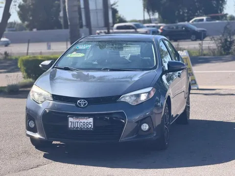 2016 Toyota Corolla 11th Gen - Image 3 of 20