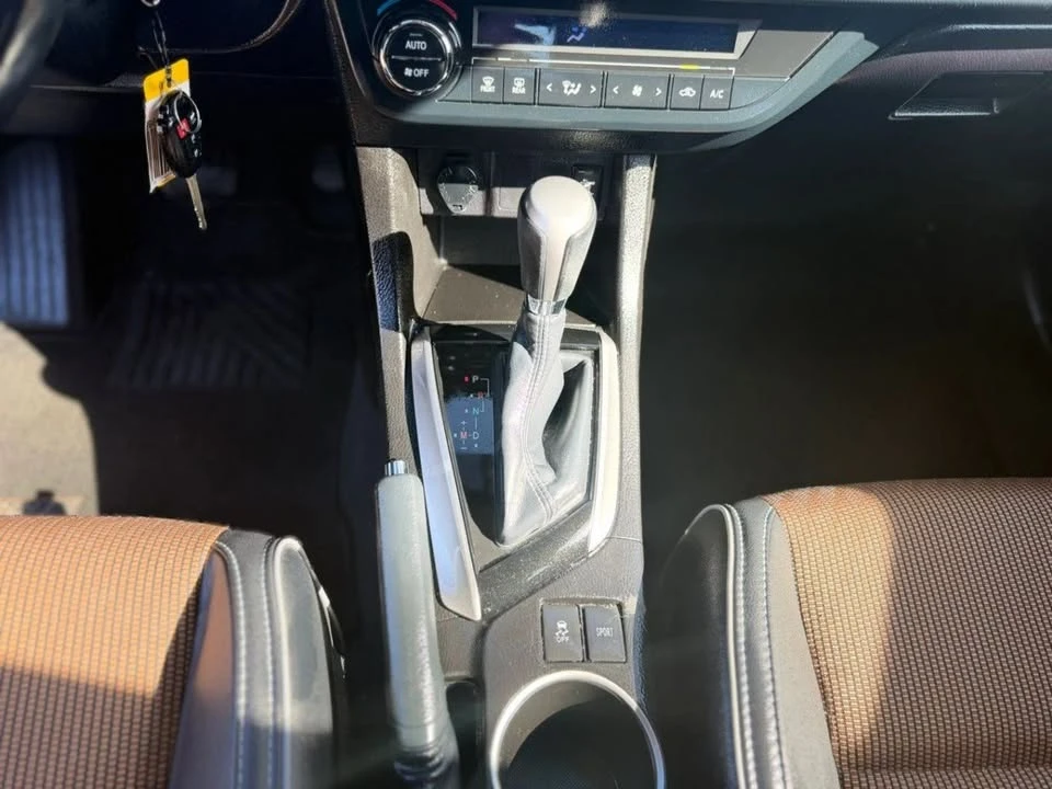 2016 Toyota Corolla 11th Gen - Image 19 of 20