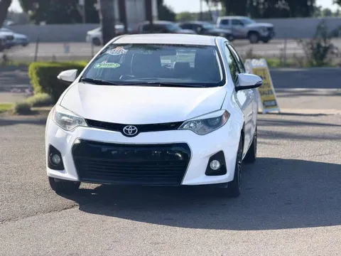 2016 Toyota Corolla 11th Gen - Image 3 of 20