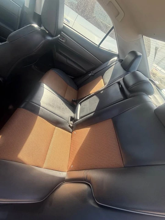 2016 Toyota Corolla 11th Gen - Image 9 of 17