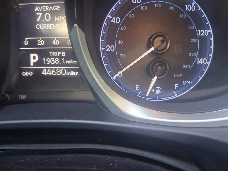 2016 Toyota Corolla 11th Gen - Image 5 of 9