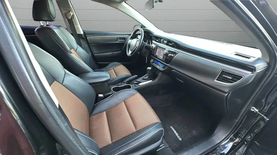 2016 Toyota Corolla 11th Gen - Image 9 of 10
