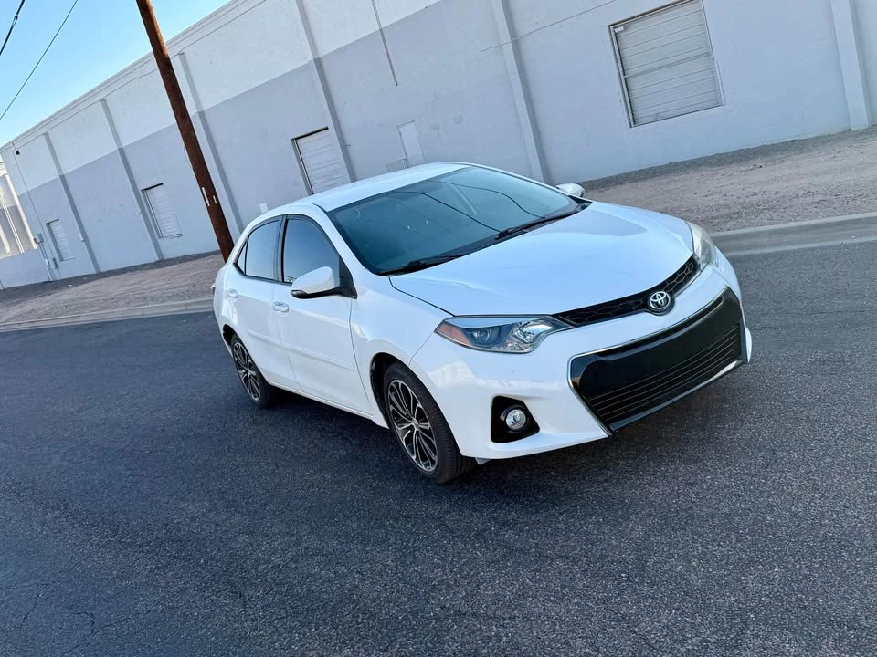 2016 Toyota Corolla 11th Gen - Image 2 of 9