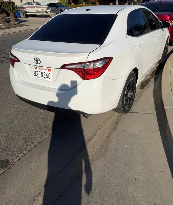 2016 Toyota Corolla 11th Gen - Image 3 of 4