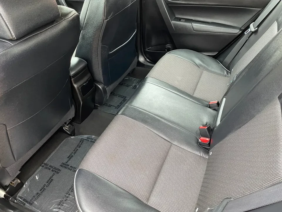 2016 Toyota Corolla 11th Gen - Image 9 of 10