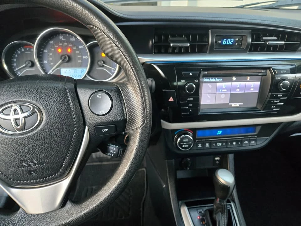 2016 Toyota Corolla 11th Gen - Image 5 of 14