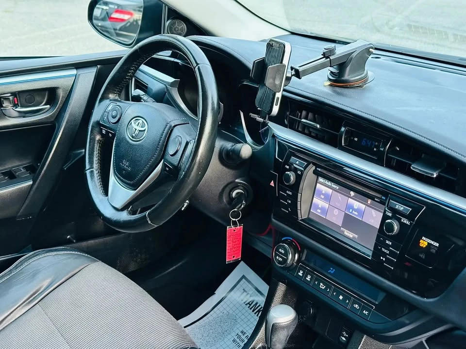 2016 Toyota Corolla 11th Gen - Image 9 of 20