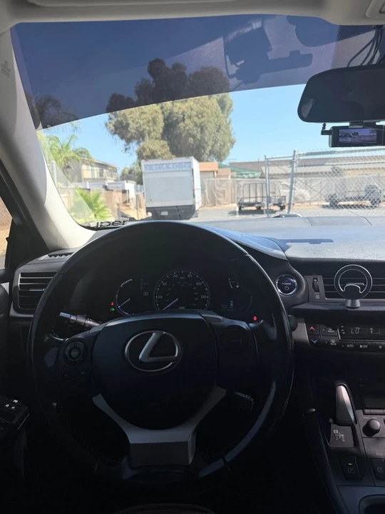 2016 Lexus CT - Image 3 of 16