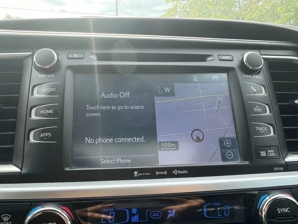 2016 Toyota Highlander - Image 14 of 18