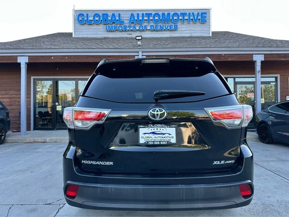 2016 Toyota Highlander - Image 9 of 20