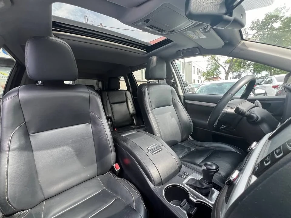 2016 Toyota Highlander - Image 18 of 18