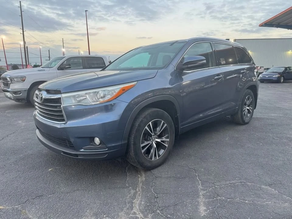 2016 Toyota Highlander - Image 4 of 17